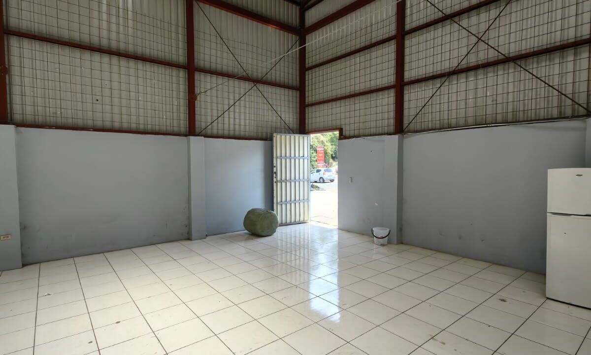 WhatsApp Image 2025-05-27 at 11.11.36